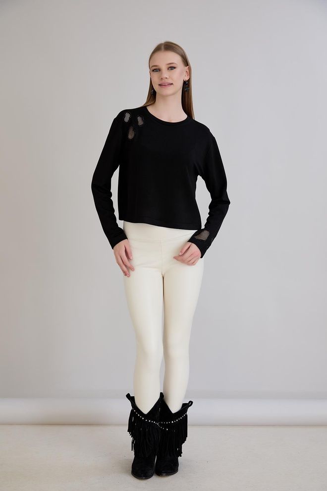 Sortie Collection Schwarze Lässige Bluse Mit Fischnetzmuster Großhandelskleidung Lässig