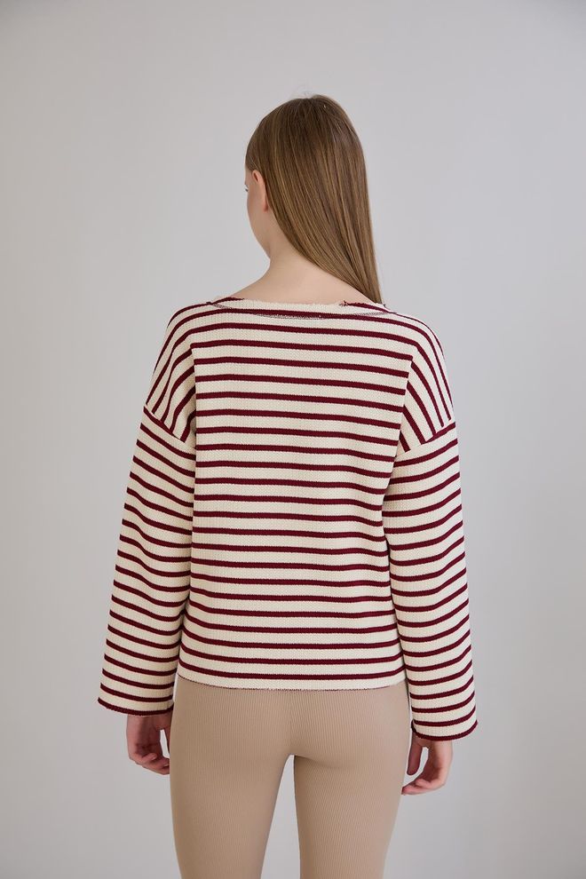 Sortie Collection Maglione Beige A Righe Con Scollo A Barca Abbigliamento all'ingrosso Autunno