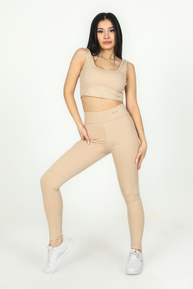 Sortie Collection Бежови Спортни Клинове За Ежедневна Употреба С Висока Талия И Тесен Крачол Дрехи на едро Свободно време