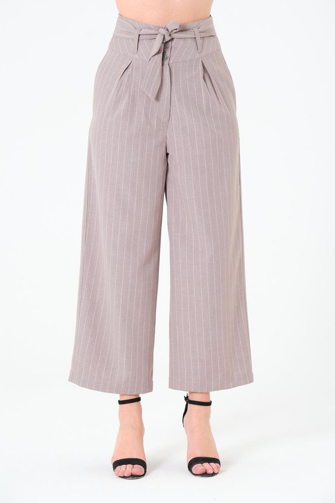 Sortie Collection Beige Gestreifte Culottes Hose Mit Hoher Taille Großhandelskleidung Lässig