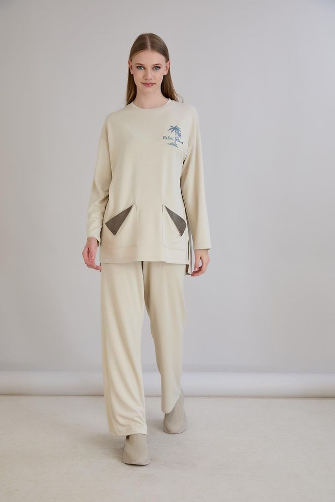 Sortie Collection Tunica Beige Oversize Casual Con Scollo Rotondo Abbigliamento all'ingrosso Primavera