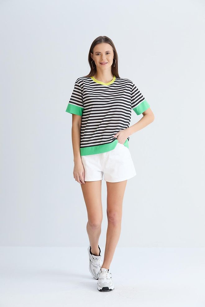 Sortie Collection Черный Повседневный Виды Спорта Уличная Одежда Футболка Оптовая продажа одежды Повседневный