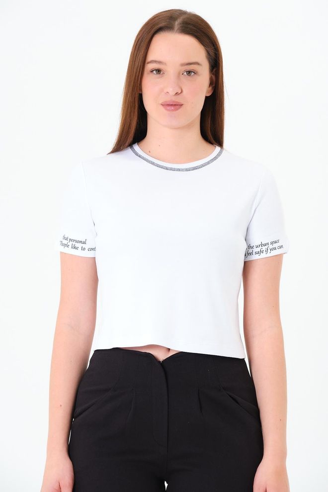 Sortie Collection White Casual Regular Fit Letter Print Tshirt Wholesale Clothing Sport