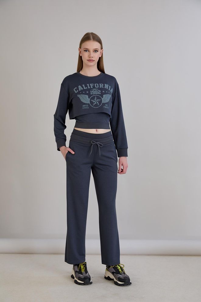 Sortie Collection Grau Lässig Sport Oberteil Mit Buchstabendruck Großhandelskleidung Lässig