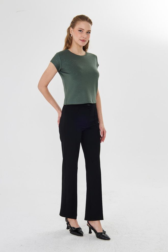 Sortie Collection Green Casual Elegant Glam Tshirt Wholesale Clothing Spring