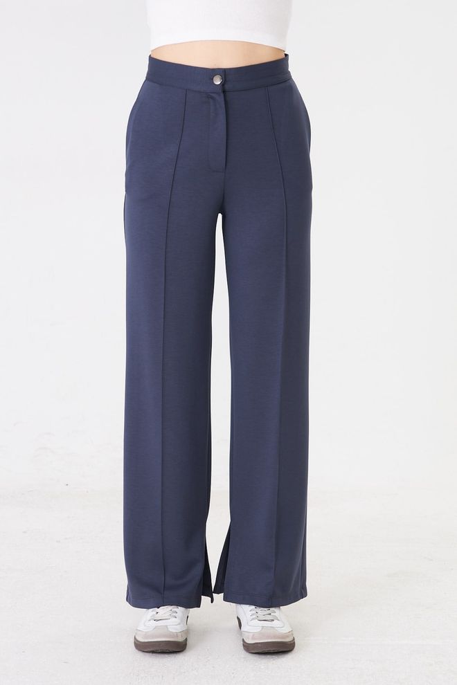 Sortie Collection Navy Blue Sweatpants With Wide Leg And Buttoned Closure Wholesale Clothing Spring