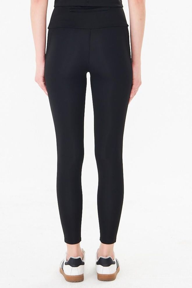 Sortie Collection Crne Tajice Visoki Struk Uske Nogavice S Džepom S Patentnim Zatvaračem Veleprodaja odjeće 1