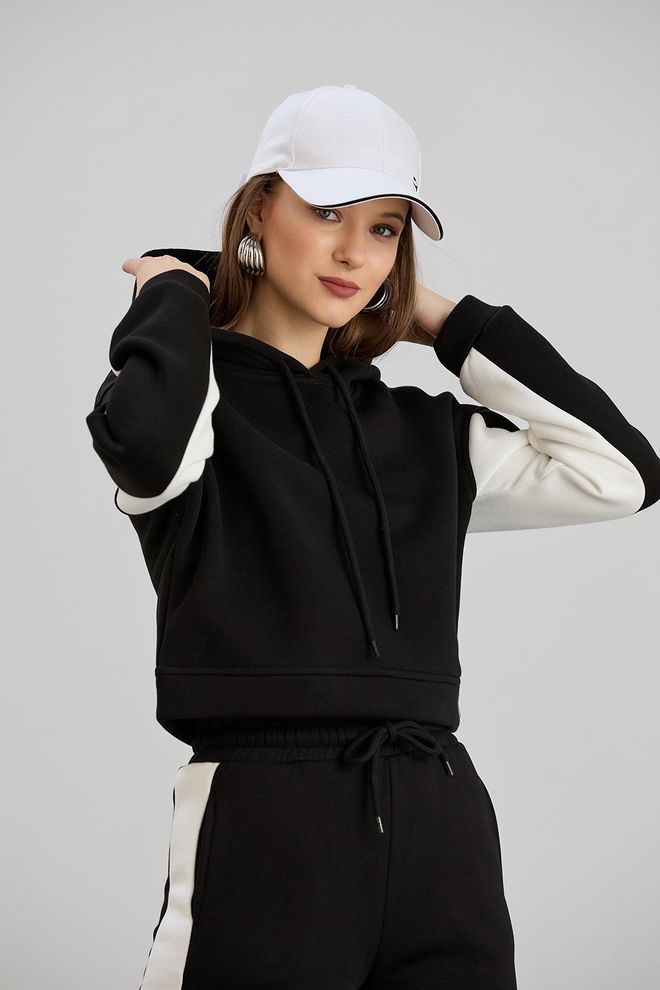 Sortie Collection Black Sport Casual Streetwear Set Wholesale Clothing Work