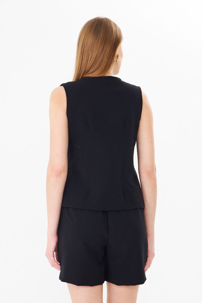 Sortie Collection Black Elegant Bermuda Shorts Wholesale Clothing Work