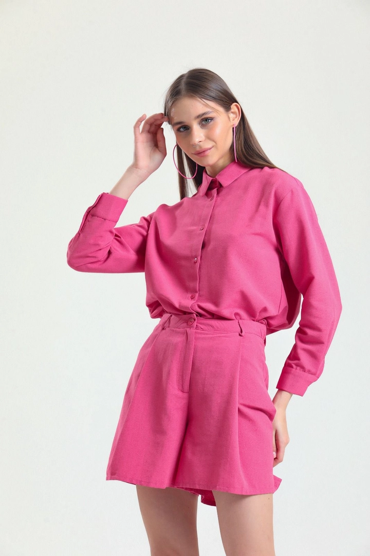A wholesale clothing model wears SLA10028 - Shorts Linen Suit, Turkish wholesale Suit of Slash
