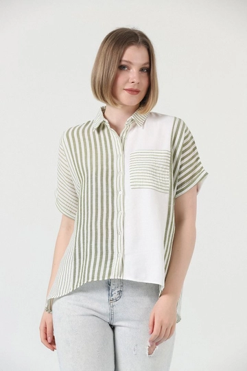 A wholesale clothing model wears  Patched Striped Shirt - Pistachio Green & Ecru
, Turkish wholesale Shirt of Topshow