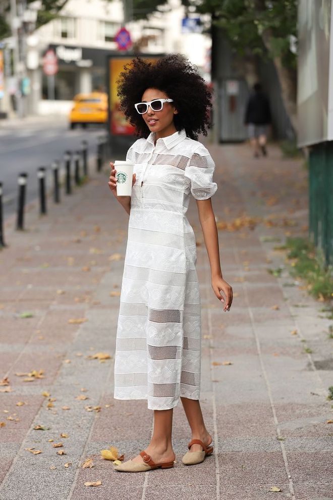 Topshow Mrežasta dolga obleka Krem Oblačila na debelo Ležerno