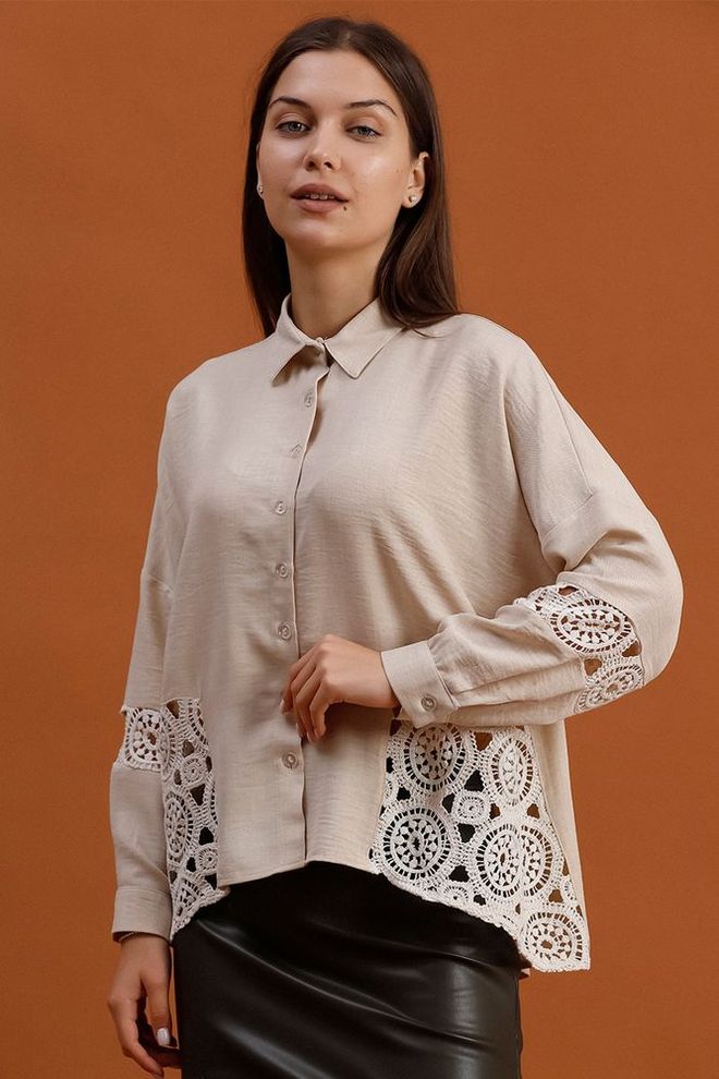 Topshow Camicia decorata in pizzo Beige Abbigliamento all'ingrosso Casuale