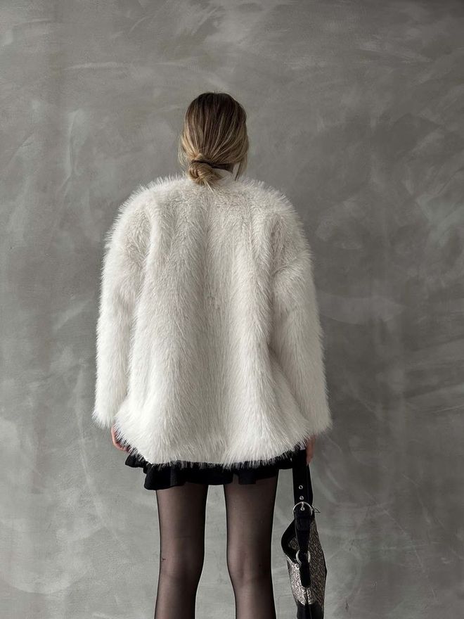 Topshow Cream Plush Coat Wholesale Clothing Formal
