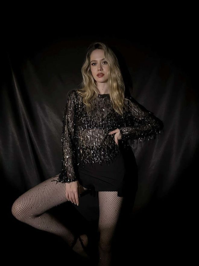 Topshow بلوزة لوحة الترتر الفضية السوداء ملابس بالجملة عيد ميلاد