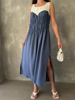 Una modella di abbigliamento all'ingrosso indossa top10791-indigo-dress, vendita all'ingrosso turca di Vestito di Topshow