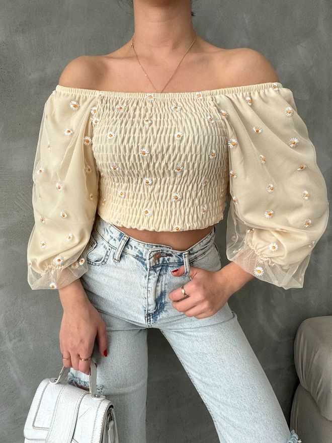 Topshow Stone Gimped Daisy Patterned Blouse Wholesale Clothing Polyester