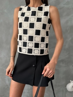A wholesale clothing model wears top11171-black-checker-pattern-crochet-blouse, Turkish wholesale Blouse of Topshow