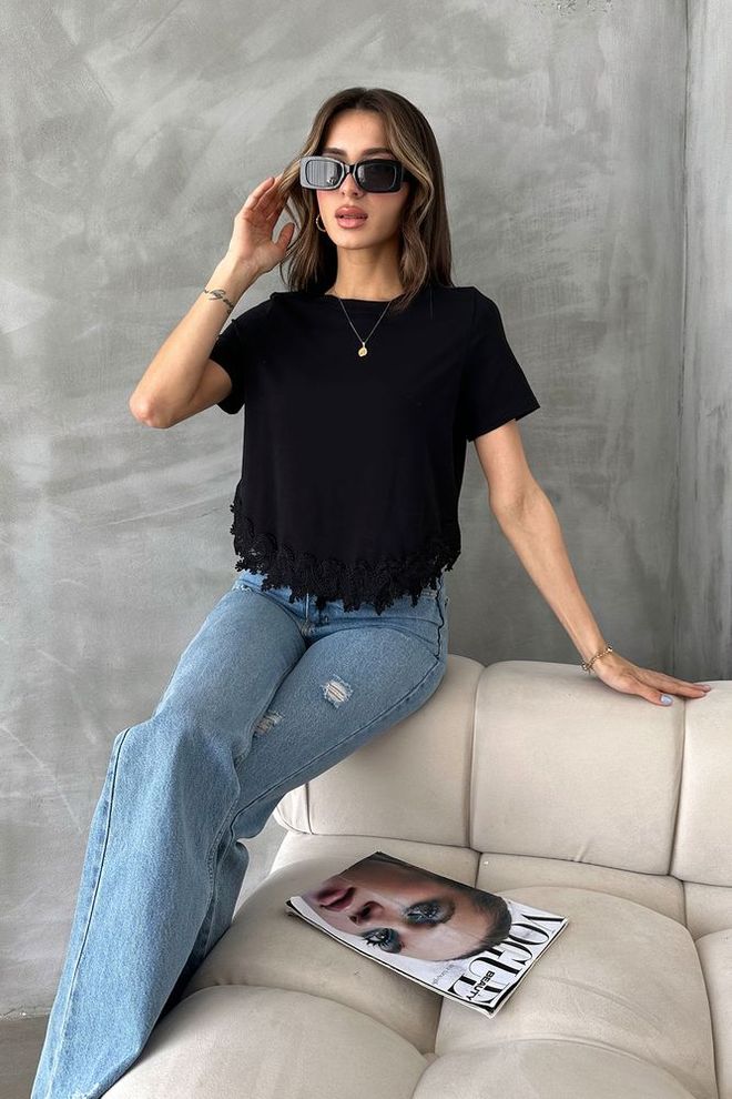 Topshow T shirt Noir Avec Détails En Dentelle D 2702 Vêtements en gros Coton