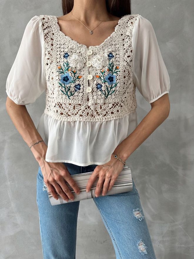 Topshow Stone Cream Embroidered Blouse Wholesale Clothing Boho