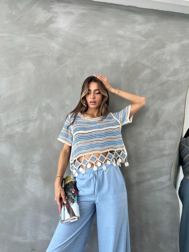 Topshow بلوزة شبكية زرقاء مع بوم بومس ملابس بالجملة عرقي