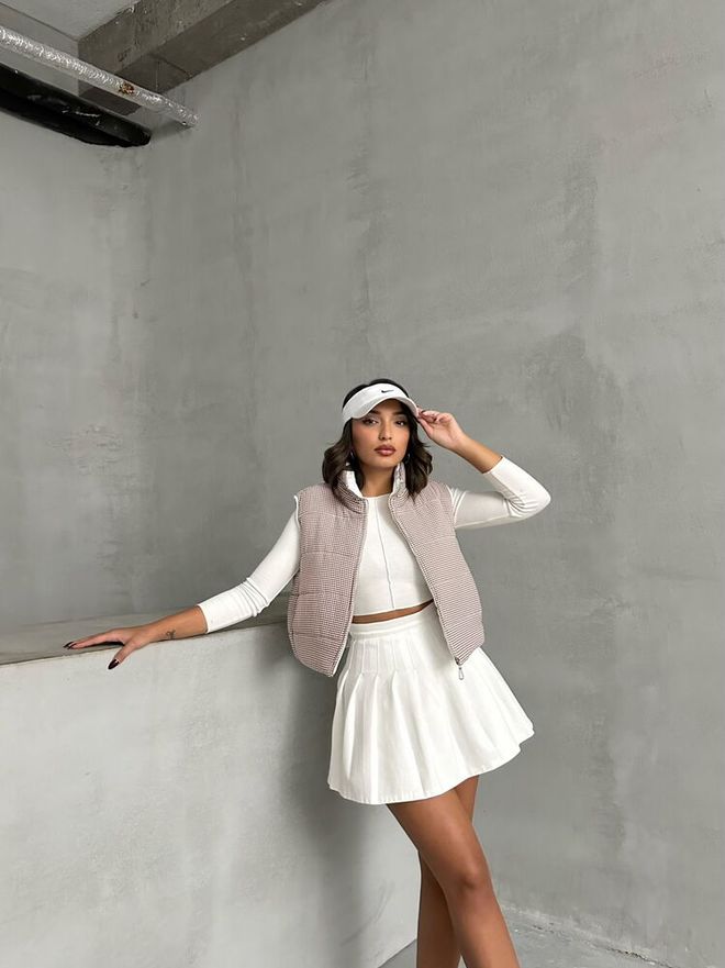 Topshow Gingham Pattern Fiber Puffer Vest Brown Wholesale Clothing Birthday