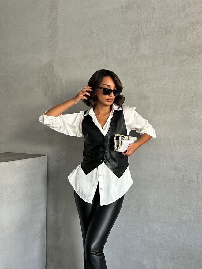 Topshow Buttoned Leather Vest Black Wholesale Clothing No Fabric