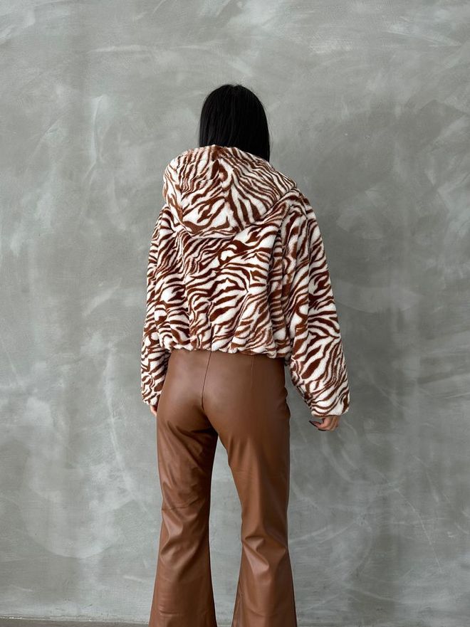 Topshow Zebra Printed Plush Coat Ecru & Brown Wholesale Clothing 4
