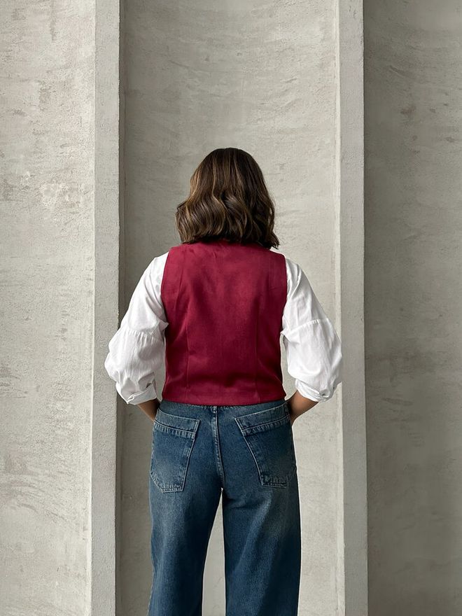 Topshow Suede Vest Claret Red Wholesale Clothing 4