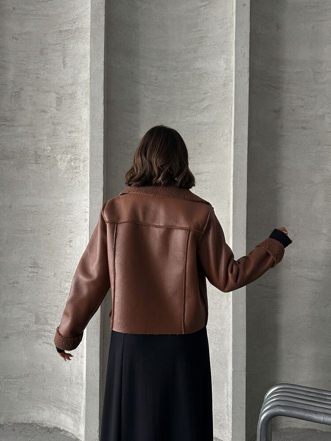 Topshow Tan Laminated Leather Zippered Coat Wholesale Clothing 4