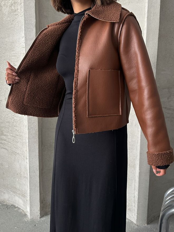 Topshow Tan Laminated Leather Zippered Coat Wholesale Clothing 2