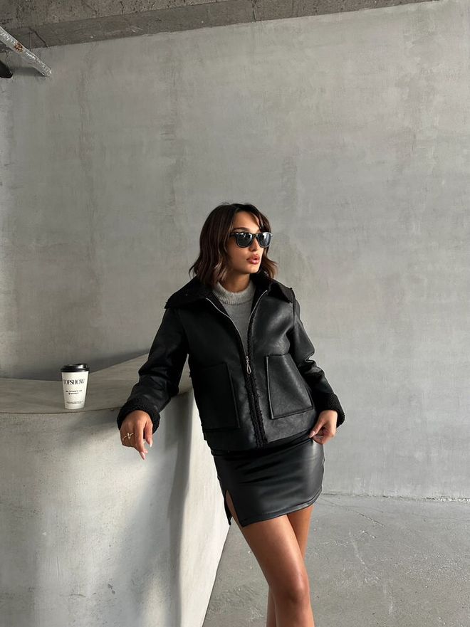 Topshow Black Laminated Leather Zippered Coat Wholesale Clothing No Fabric
