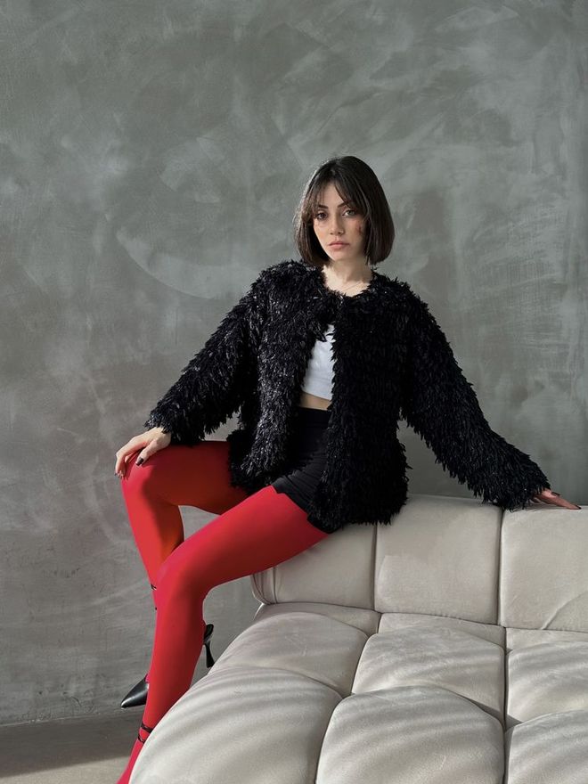 Topshow Czarna kurtka ze sztucznego futra Hurtowa sprzedaż odzieży Urodziny