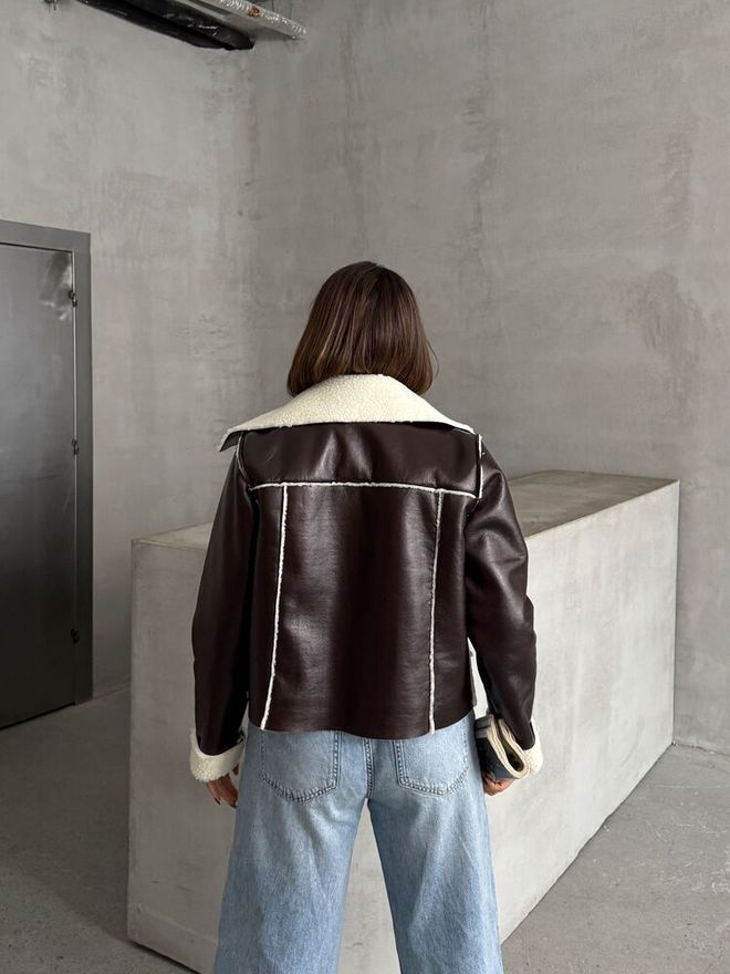 Topshow Coffee Cream Laminated Leather Zippered Coat Wholesale Clothing 4