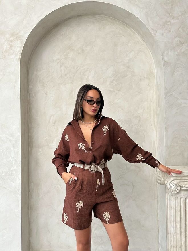 Topshow Бродирани Ленени Шорти Кафяви Дрехи на едро Лято