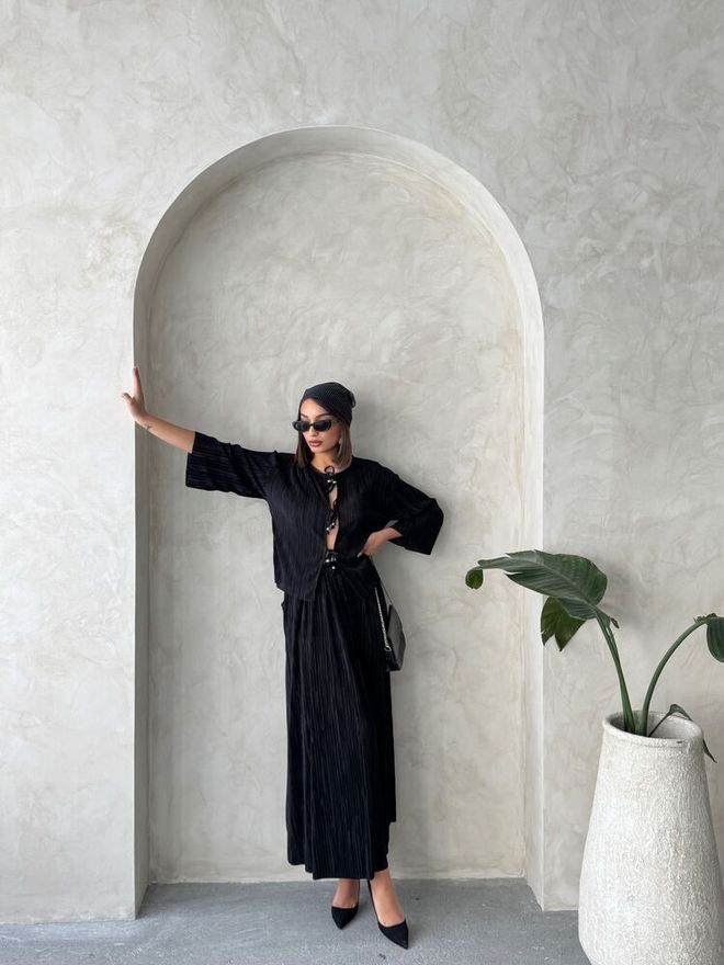 Topshow Jupe Plissée Noire Vêtements en gros Polyester