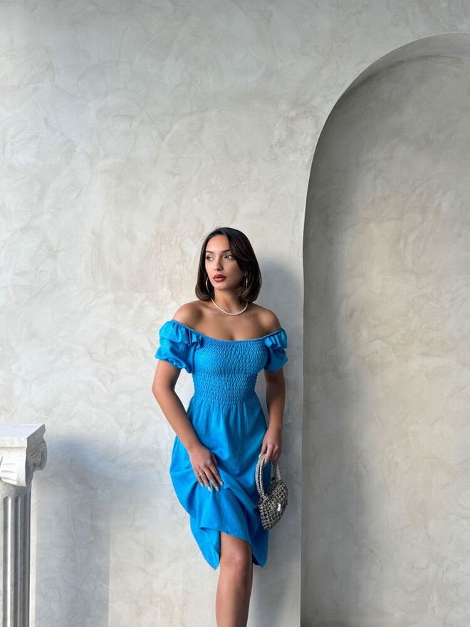 Topshow D2334 Gipeli Lanena Obleka Z Vratom Z Čolnom Temno Modra Oblačila na debelo Rojstni dan