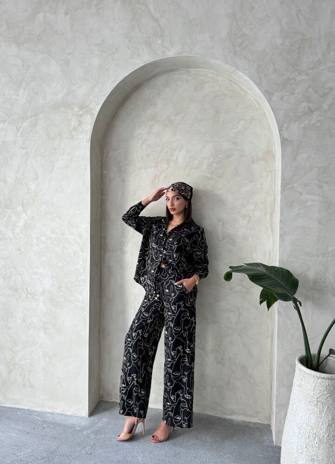 Topshow Embroidered Pants Black Wholesale Clothing Spring