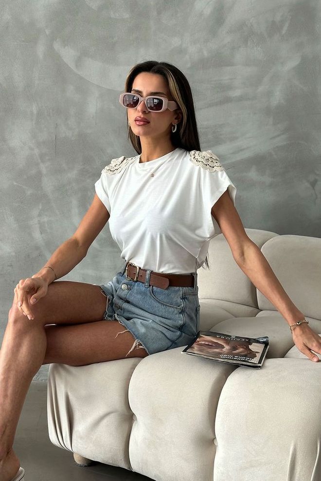 Topshow Camiseta Con Hombros De Encaje Crema Ropa al por mayor Casual