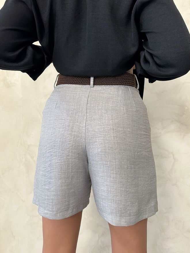 Topshow Gray D 2686 Belted Shorts Wholesale Clothing Elegant