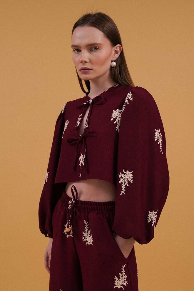 Topshow Blusa Bordada Con Cierre Frontal Borgoña Ropa al por mayor Casual