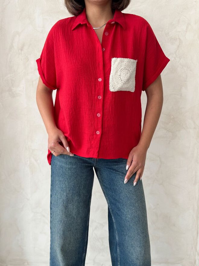 Topshow Veleprodajna Majica Z Žepno Laneno Žepno Aplikacijo Iz Rdeče Platnene Oblačila na debelo Rojstni dan