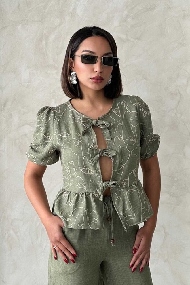 Topshow Бродирана Блуза Предна Вратовръзка Светло Каки Дрехи на едро Небрежен