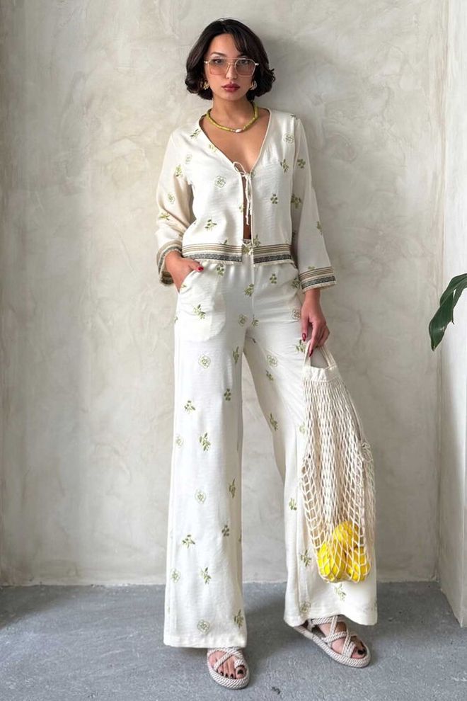 Topshow Pantaloni All'ingrosso Con Ricamo Kaki Chiaro | Abbigliamento all'ingrosso Boho