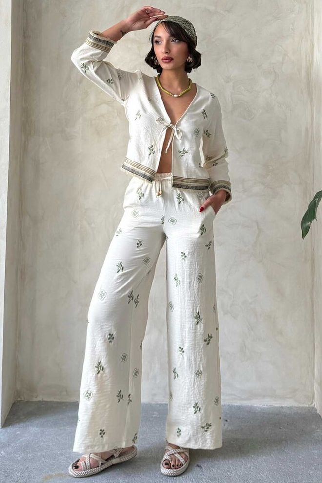 Topshow Pantaloni All'ingrosso Con Ricamo Khaki Scuro | Abbigliamento all'ingrosso Boho