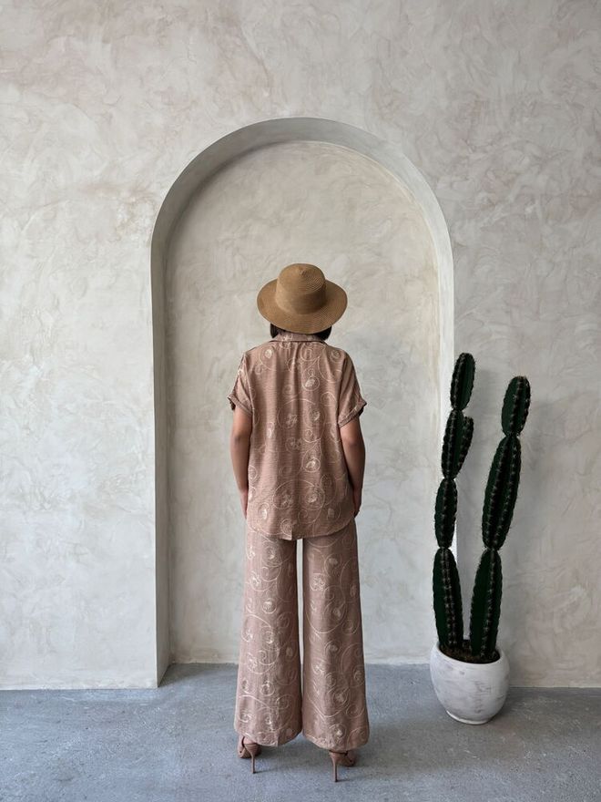 Topshow Embroidered Pants Light Brown Dsn2 Wholesale Clothing Vintage