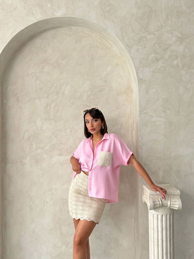 Topshow D2360 Lanena Srajca Z Žepi Za Aplikacijo Roza Oblačila na debelo Rojstni dan