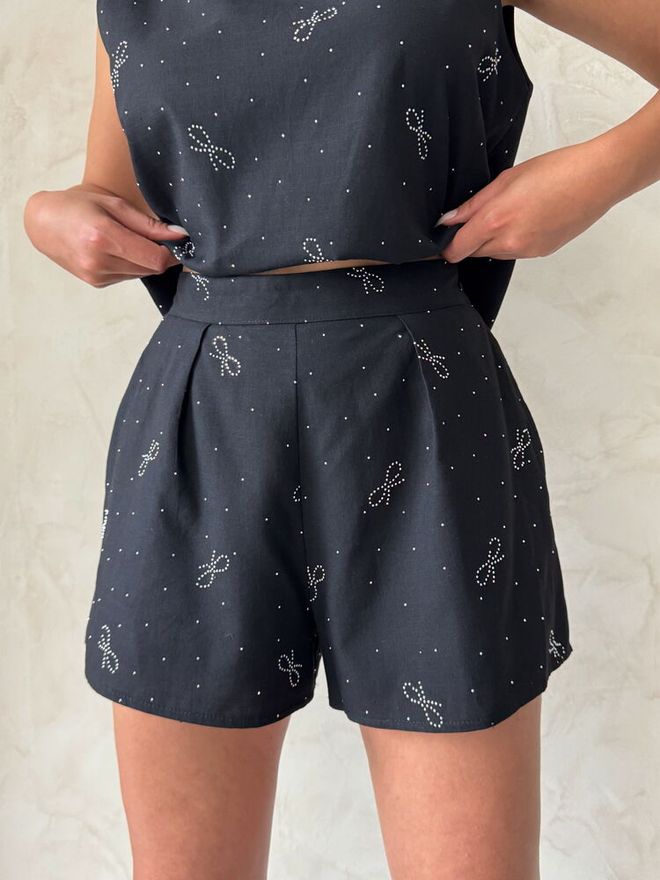 Topshow Pantaloncini Con Stampa Bow Stone Neri | Abbigliamento all'ingrosso Estate