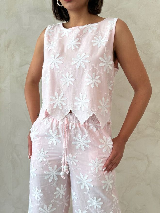 Topshow Pink Floral Casual Sleeveless Blouse With Cap Sleeve Wholesale Clothing Beach