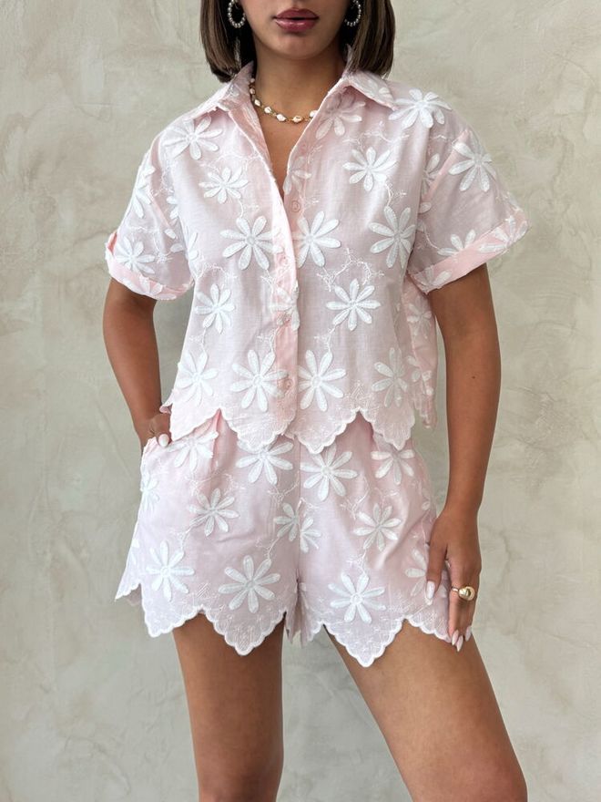 Topshow Pink Casual Floral Buttoned Shirt With Notched Neck Wholesale Clothing Spring